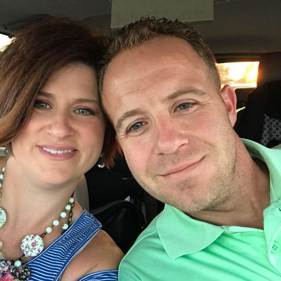 Meet your Posher, Lauraanddustin - Picture 1 of 1